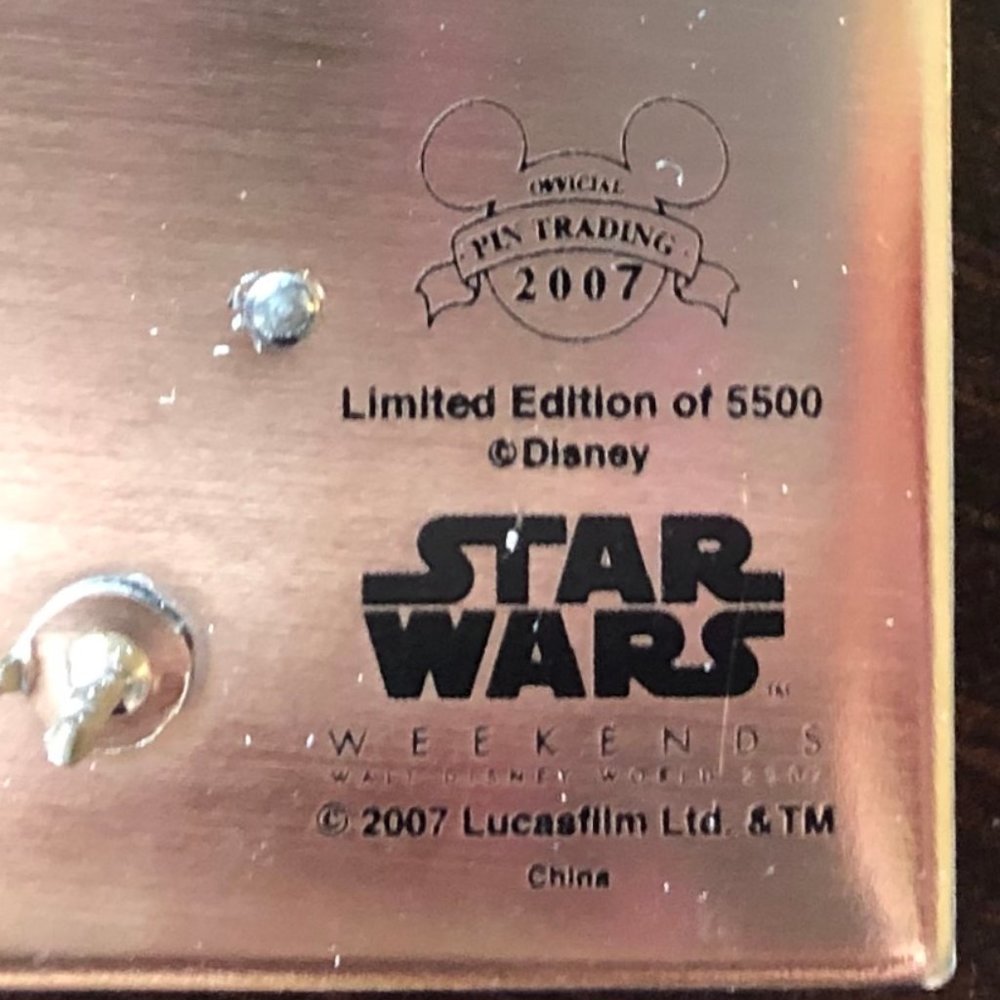 DONATED      Limited Edition Star Wars Weekends Disney Pin 2007 - Picture 2 of 2